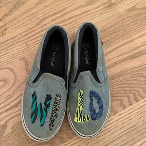Toddler slip on shoes